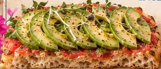 Aguacate y tomate